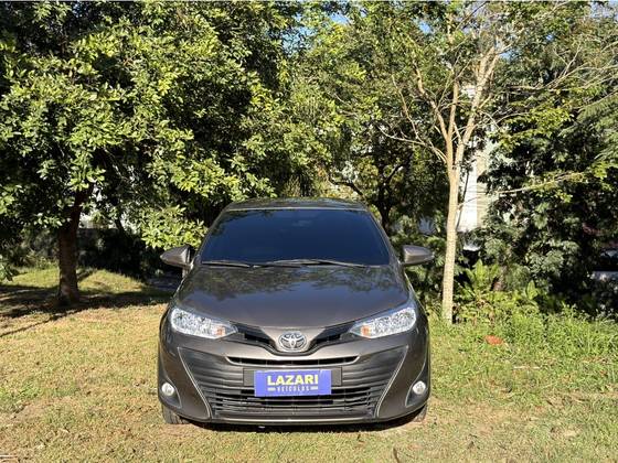 TOYOTA YARIS 1.5 16V FLEX SEDAN XL MANUAL TOYOTA YARIS 1.5 16V FLEX SEDAN XL MANUAL